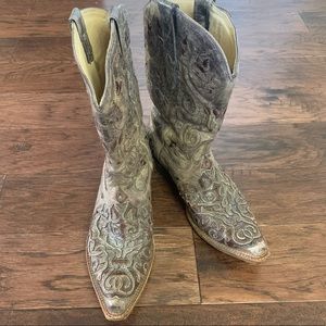 Men’s 9.5 Leather Corral Boots